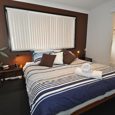 Beachfront Apartments Нарума Номер фото